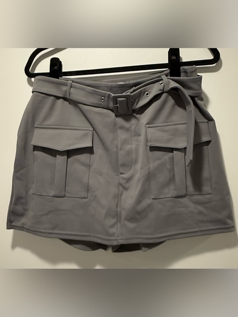 HALARA High Waisted Belted Flap Pocket Mini Cargo Skort - Thumbnail 4