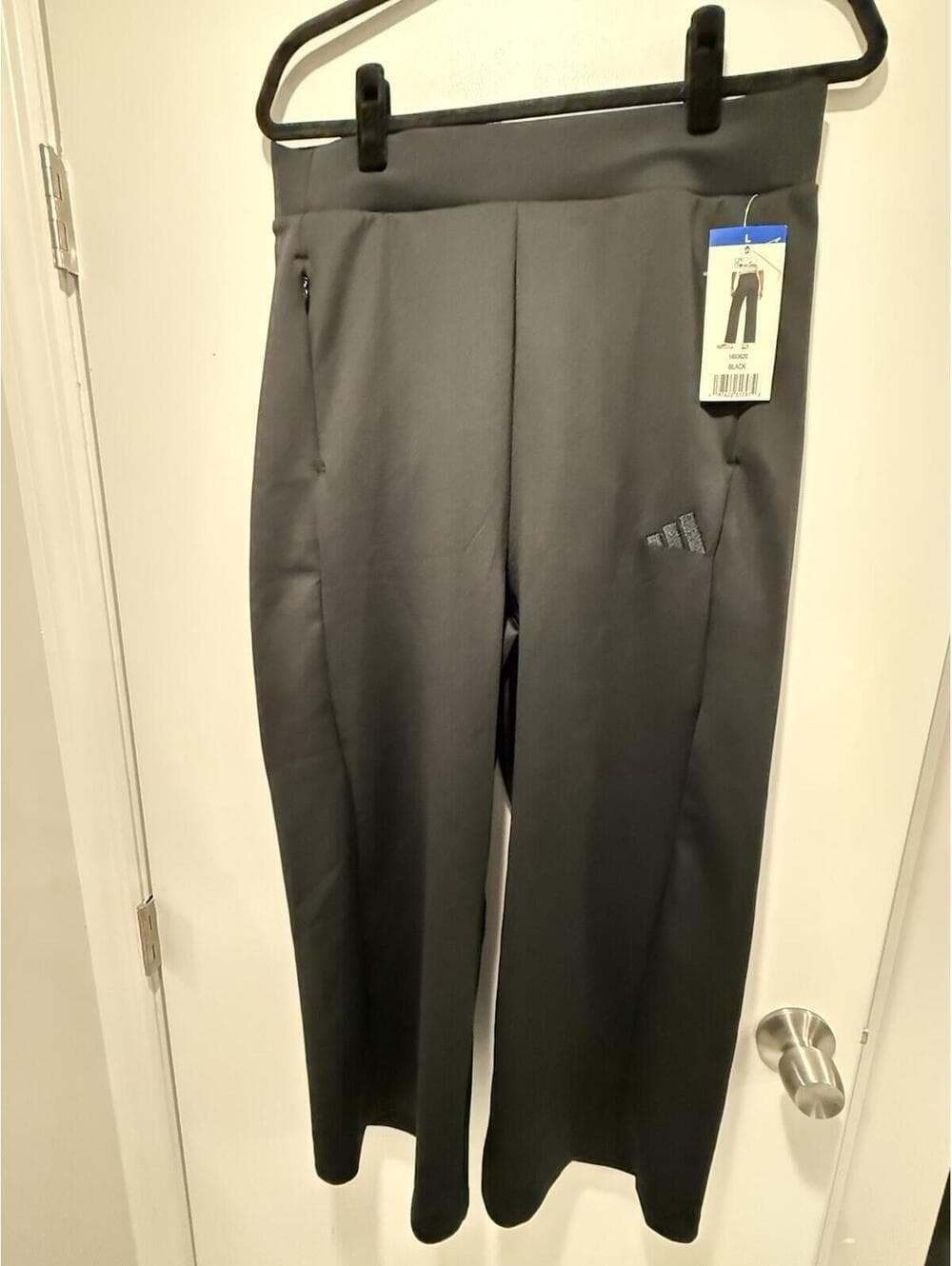 NWT Adidas Women's Active Pants With Zipped Pockets Wide Leg Black Size L - Thumbnail 4