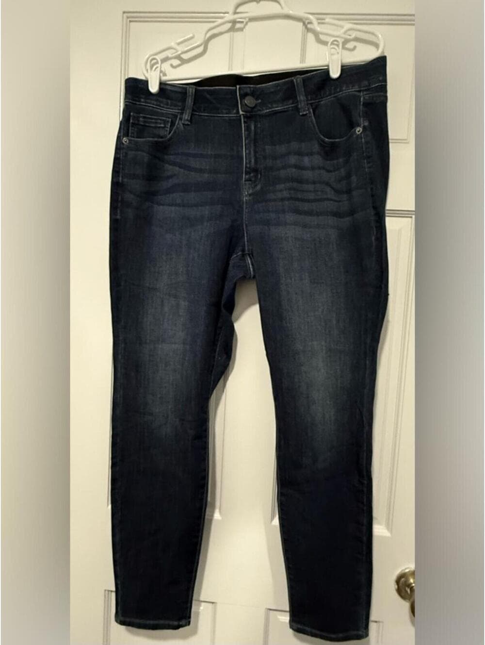 Lane Bryant Mid Rise Venezia Skinny Jeans - Thumbnail 4