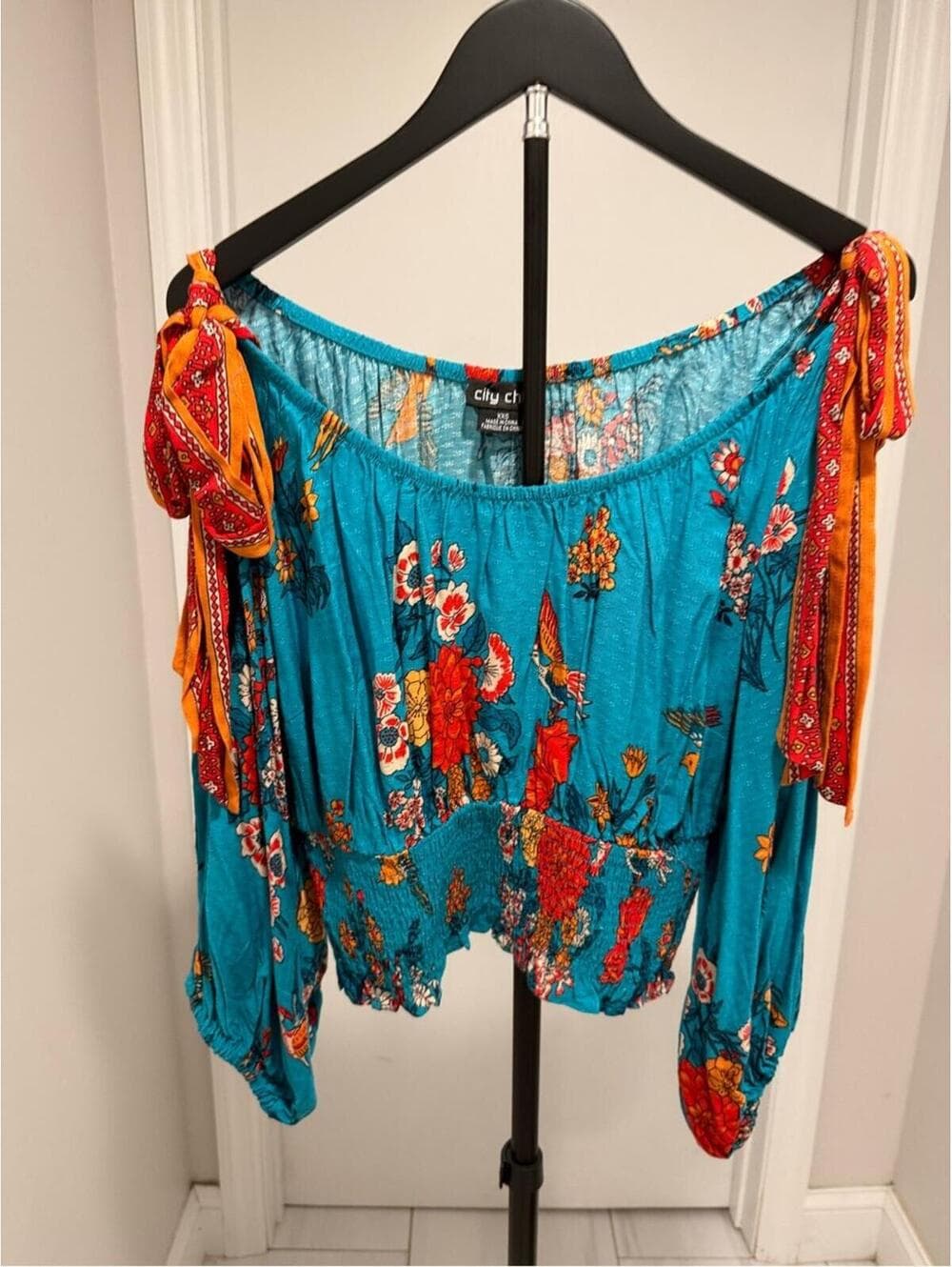 City Chic Venice Floral Print Smocked Waist Crop Top - Thumbnail 5