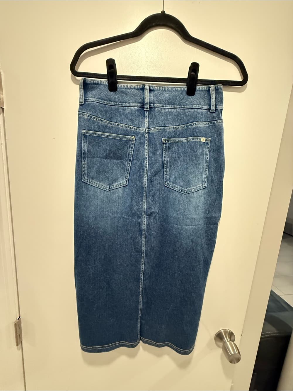 HALARA Denim Midi Skirt with Front Slit - Blue - Thumbnail 5
