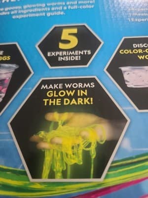National Geographic STEM Amazing Worms Chemistry Kit, Make Gooey Glowing Worms - Thumbnail 6
