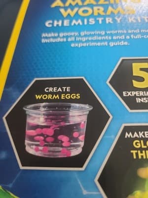 National Geographic STEM Amazing Worms Chemistry Kit, Make Gooey Glowing Worms - Thumbnail 5
