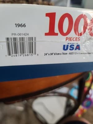 White Mountain Boston Sports Top 100 1000-Piece Interlocking Puzzle 2024 - Thumbnail 2