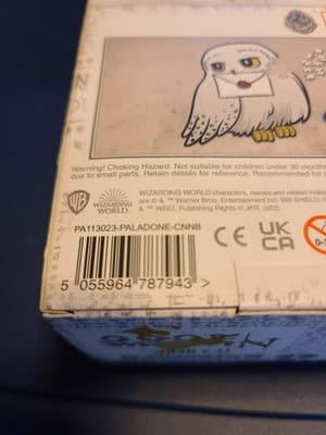 Paladone Harry Potter Hedwig 250-Piece Interlocking Jigsaw Puzzle - Thumbnail 5