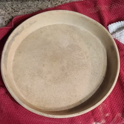 The Pampered Chef Family Heritage Collection Stoneware Round Pie Dish Beige - Thumbnail 2