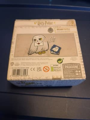 Paladone Harry Potter Hedwig 250-Piece Interlocking Jigsaw Puzzle - Thumbnail 2