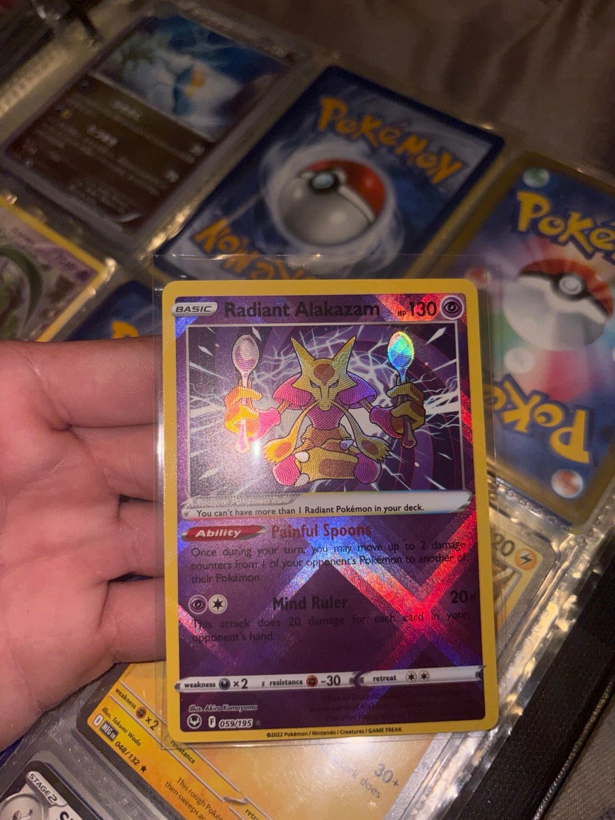 Radiant Alakazam Pokemon TCG Card - Thumbnail 3