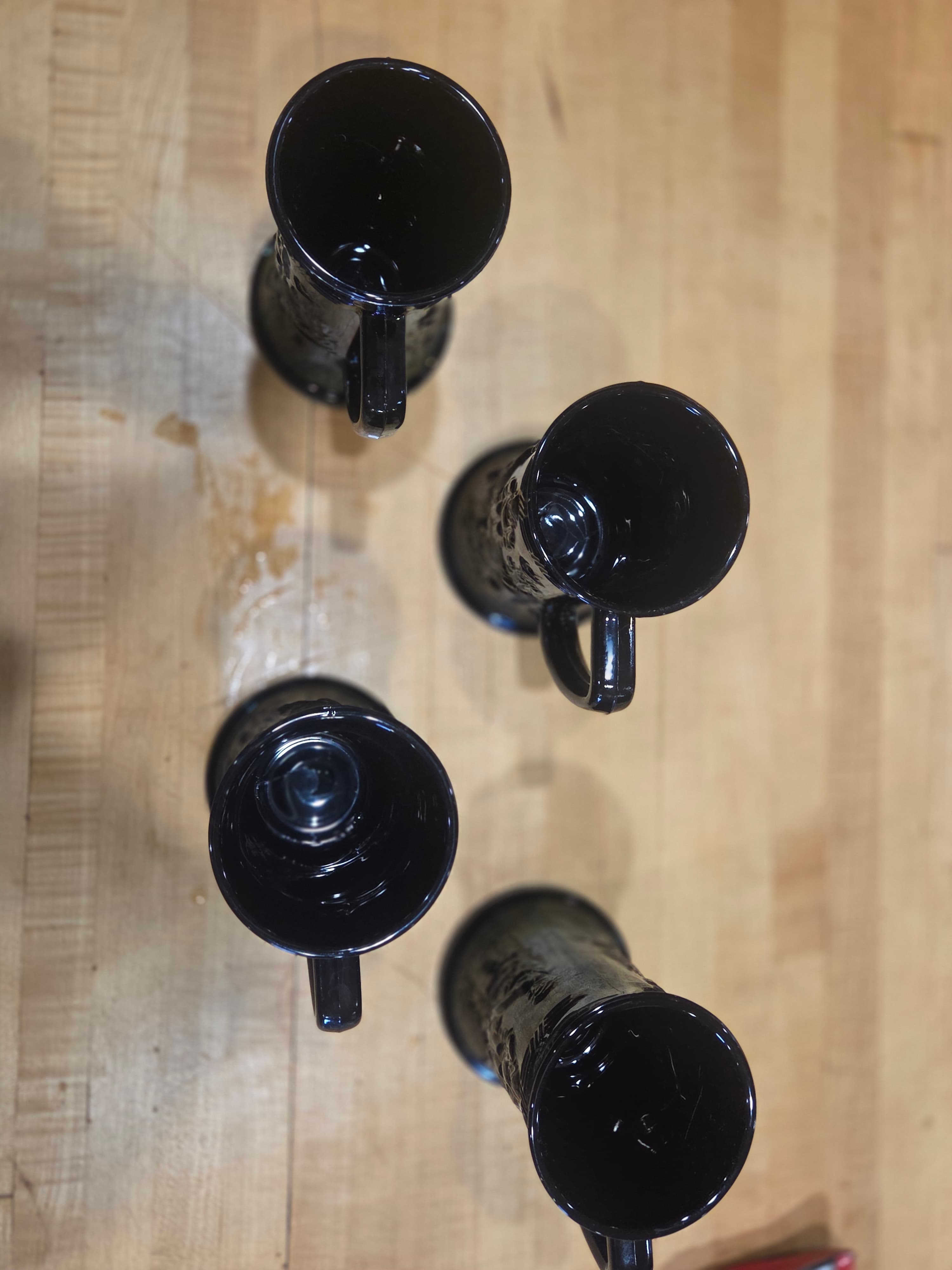 Set of 4 Vintage Indiana Glass Tiara Black Amethyst Beer Steins Tavern Scene - Thumbnail 6