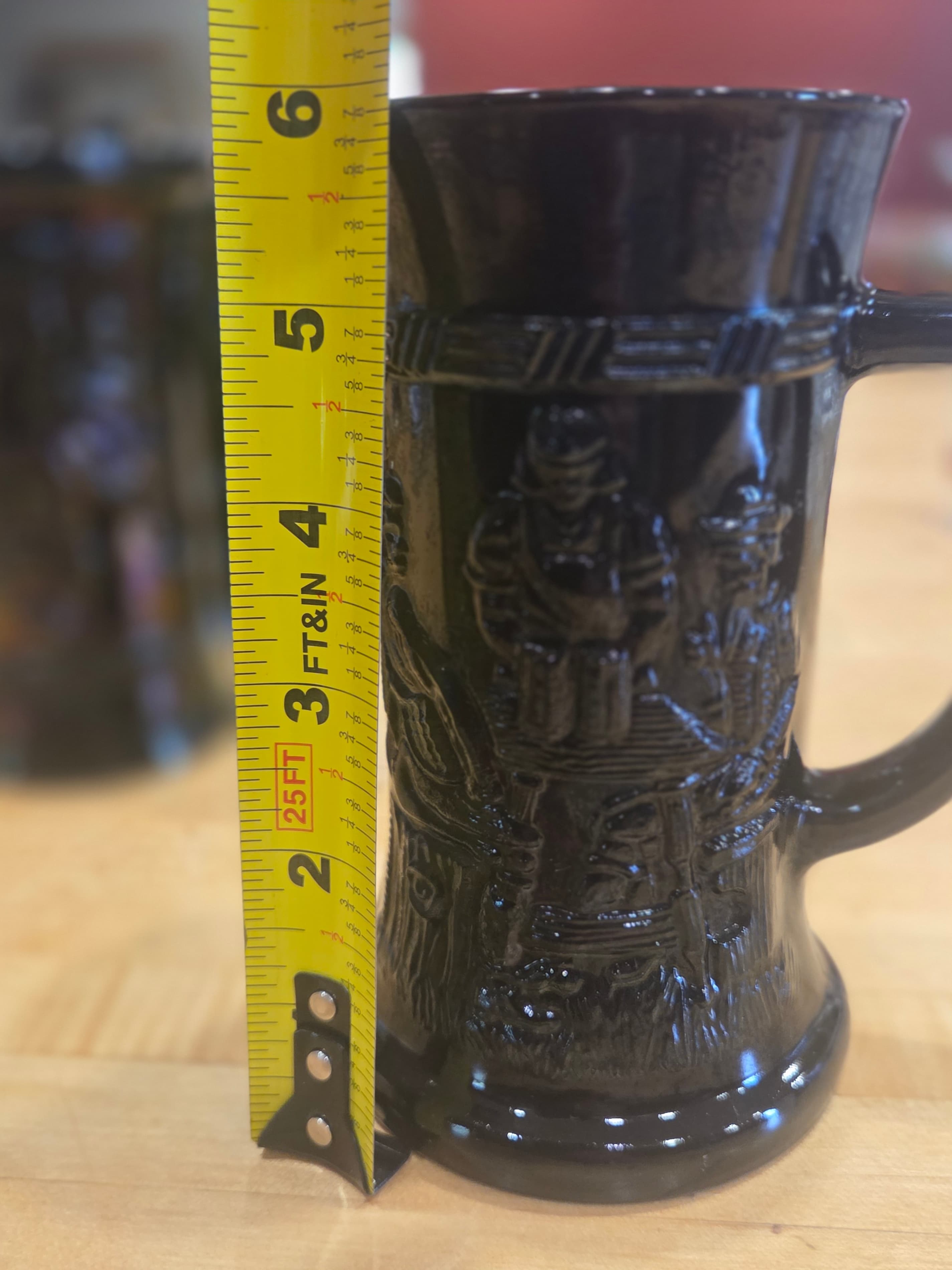 Set of 4 Vintage Indiana Glass Tiara Black Amethyst Beer Steins Tavern Scene - Thumbnail 7