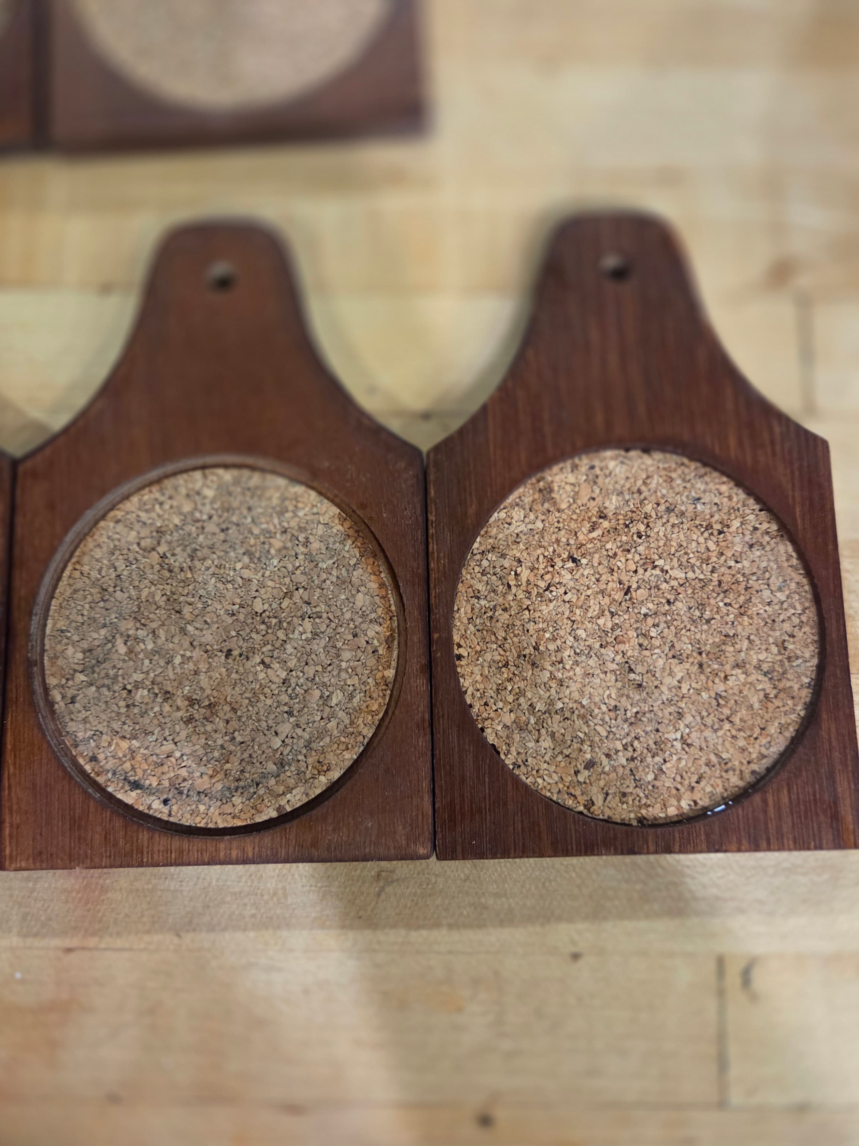 Vintage Goodwood Teak Wood and Cork Hanging Coasters Set of 6 with Stand - Thumbnail 4