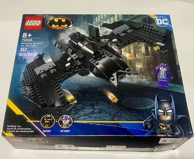 LEGO DC Super Heroes Batwing: Batman vs. The Joker 76265 New Sealed Building Set