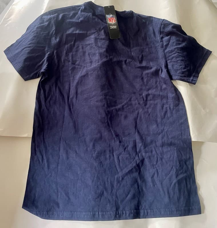 NFL Team Apparel Tennessee Titans T-Shirt Size S - Thumbnail 2