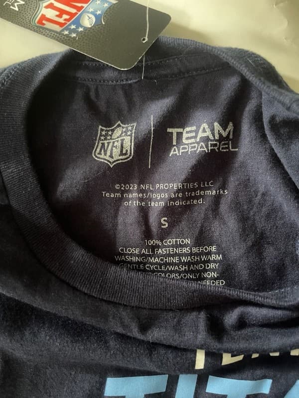 NFL Team Apparel Tennessee Titans T-Shirt Size S - Thumbnail 4
