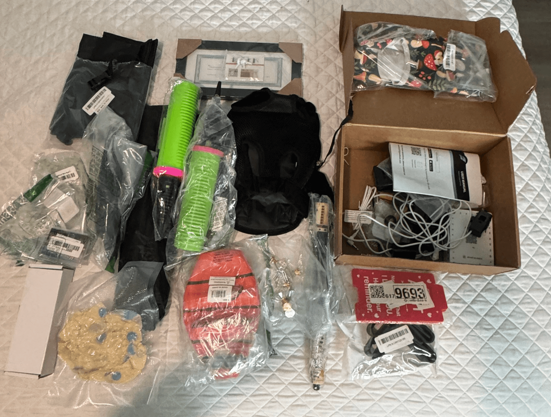 Mystery Box of home goods If you have to know there are clues listed below - Thumbnail 3