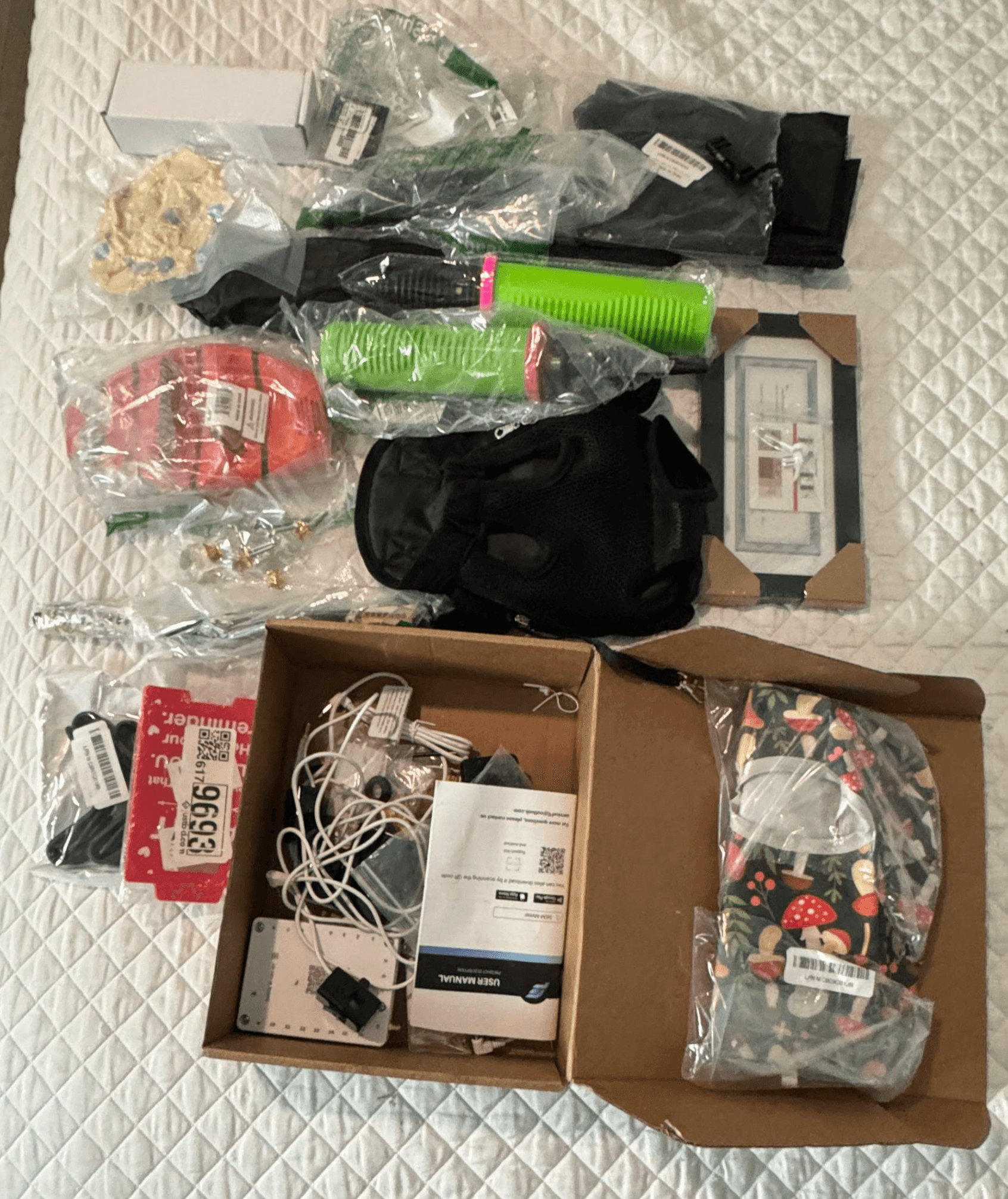 Mystery Box of home goods If you have to know there are clues listed below - Thumbnail 4