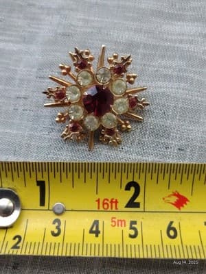 Red Rhinestone and Faux Diamond Gold Tone Brooch Vintage - Thumbnail 3