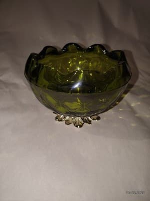 Vintage 1960's Emerald Green Indiana Glass Gold Footed Pineapple Bowl - Thumbnail 4