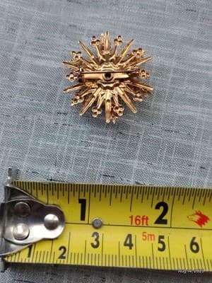 Red Rhinestone and Faux Diamond Gold Tone Brooch Vintage - Thumbnail 4