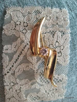 Vintage Gold Toned With Faux Diamond Center Stone Pin - Thumbnail 2