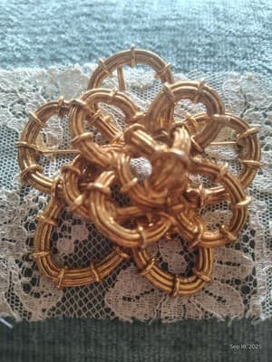 Vintage Braided Gold Toned Brooch