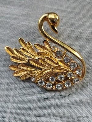 Vintage Gold Tone Swan Pin With Rhinestones Small Elegant Brooch