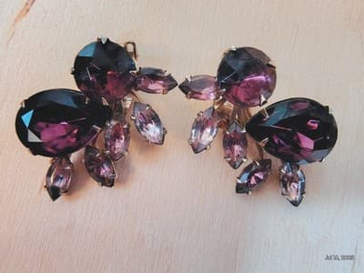 Vintage Purple Stones Costume Jewelry Earrings