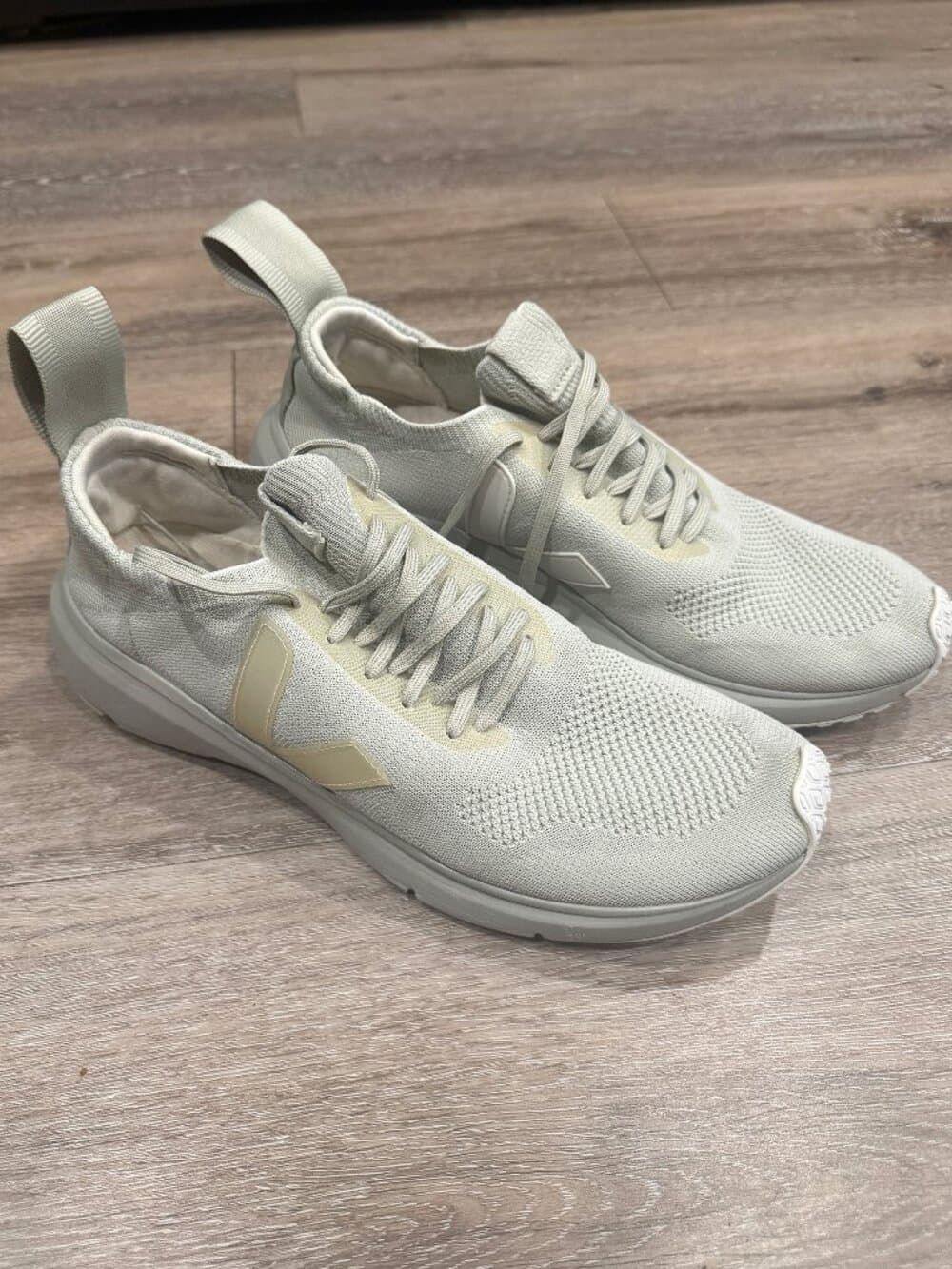 VEJA X RICK-OWENS OYSTER - Size 11 - Thumbnail 3