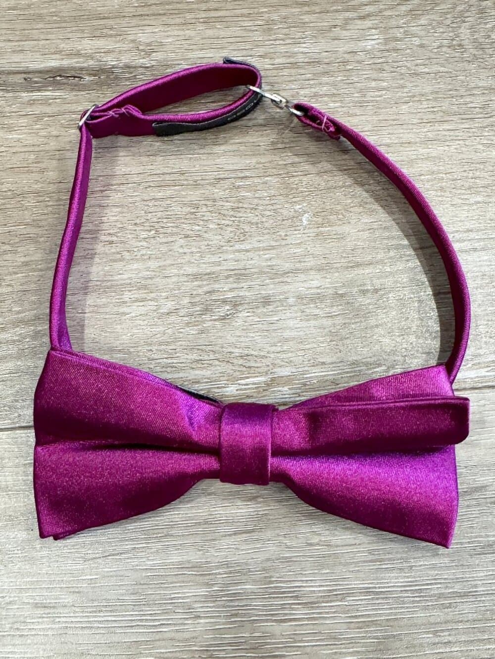 Authentic luxury bowtie from Dsquared2 - Thumbnail 4