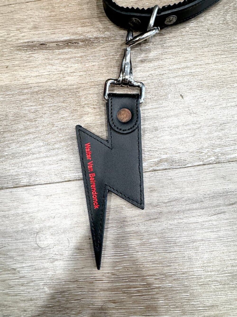 Walter Van Beirendonck AW22 "Bolt + Hook" Leather Keychain & Dog Collar Set - Thumbnail 6