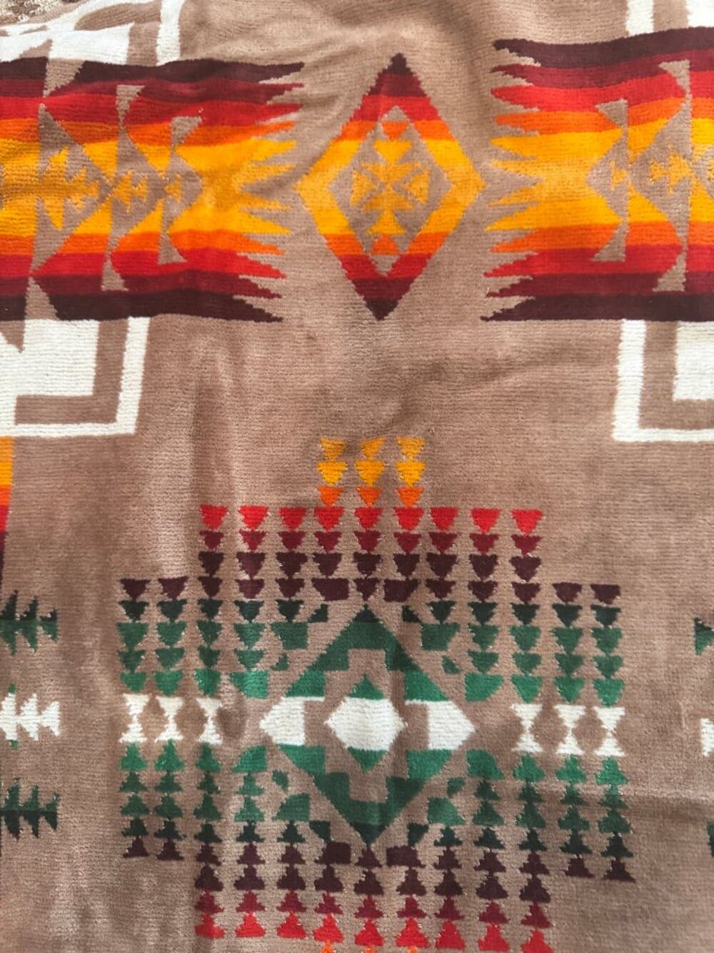 PENDLETON XB233-51114 JACQUARD SPA TOWL CHIEF JOSEPH KAHKI - Thumbnail 5