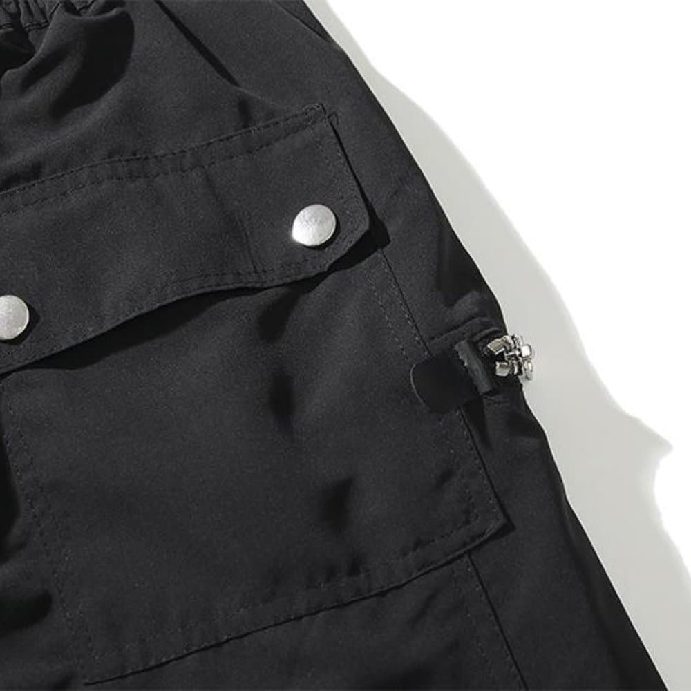 Multi-pockets Black tech fabric pants - Thumbnail 10