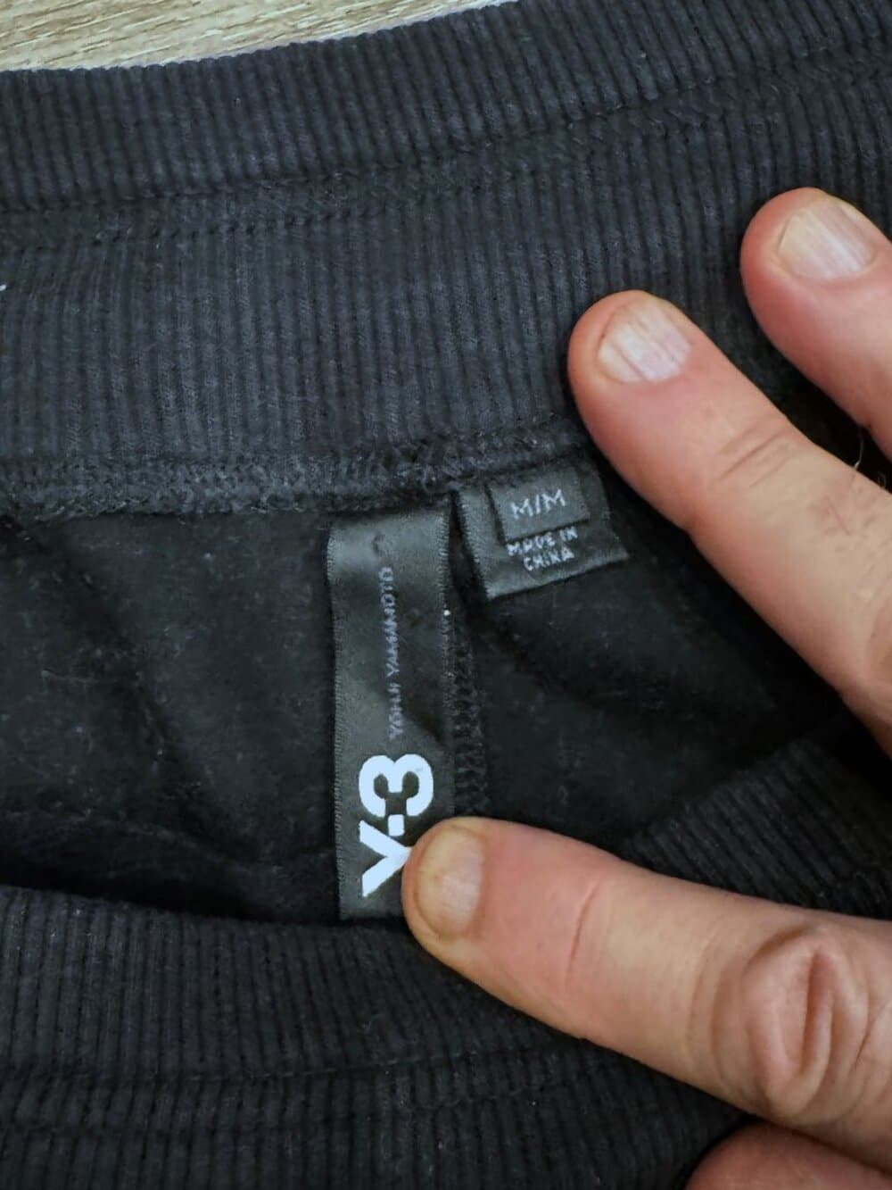Y-3 Yohji Yamamoto 3-Stripe Shorts - Size M - Thumbnail 3
