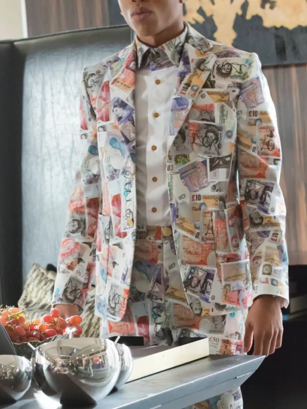 Vivienne Westwood silk tie featuring the iconic "Money" or "Currency" print. - Thumbnail 7