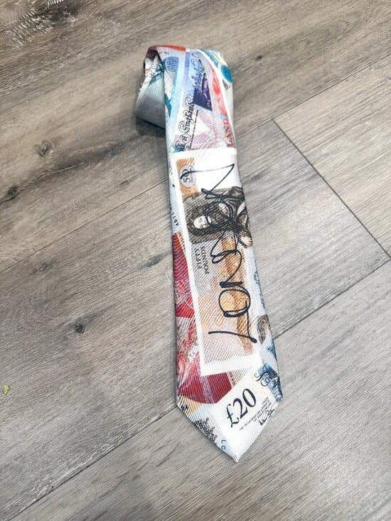 Vivienne Westwood silk tie featuring the iconic "Money" or "Currency" print. - Thumbnail 9
