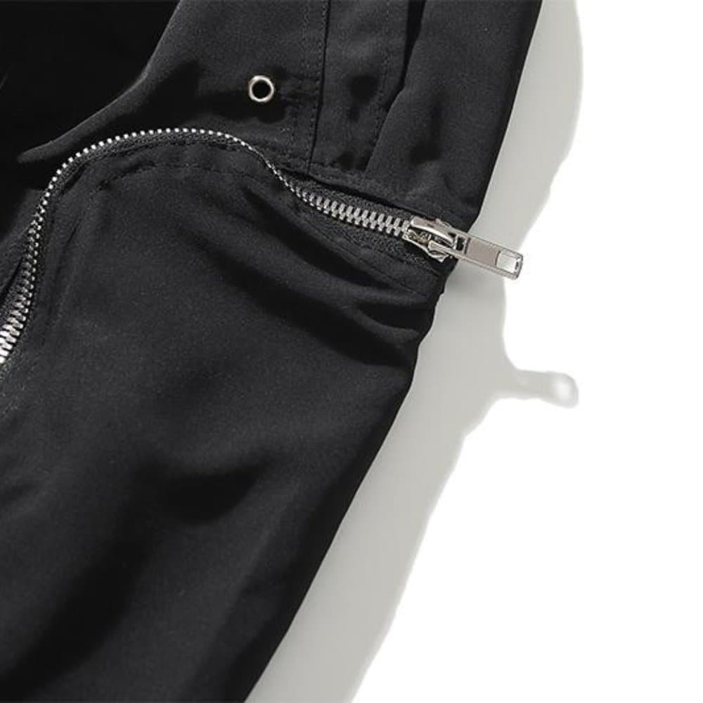 Multi-pockets Black tech fabric pants - Thumbnail 5
