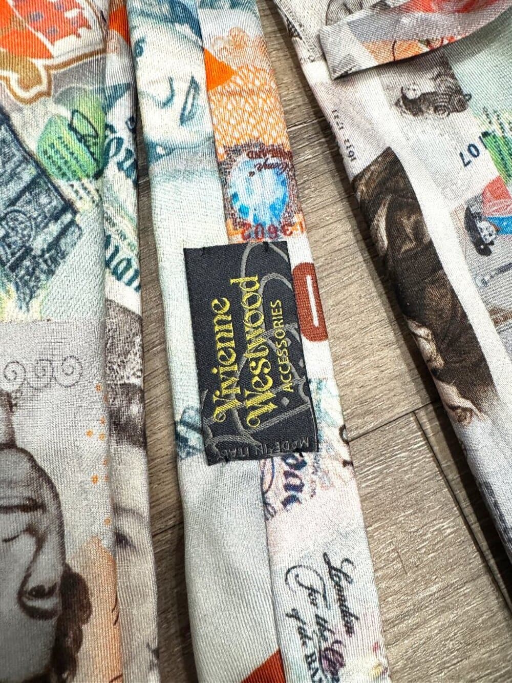 Vivienne Westwood silk tie featuring the iconic "Money" or "Currency" print. - Thumbnail 5