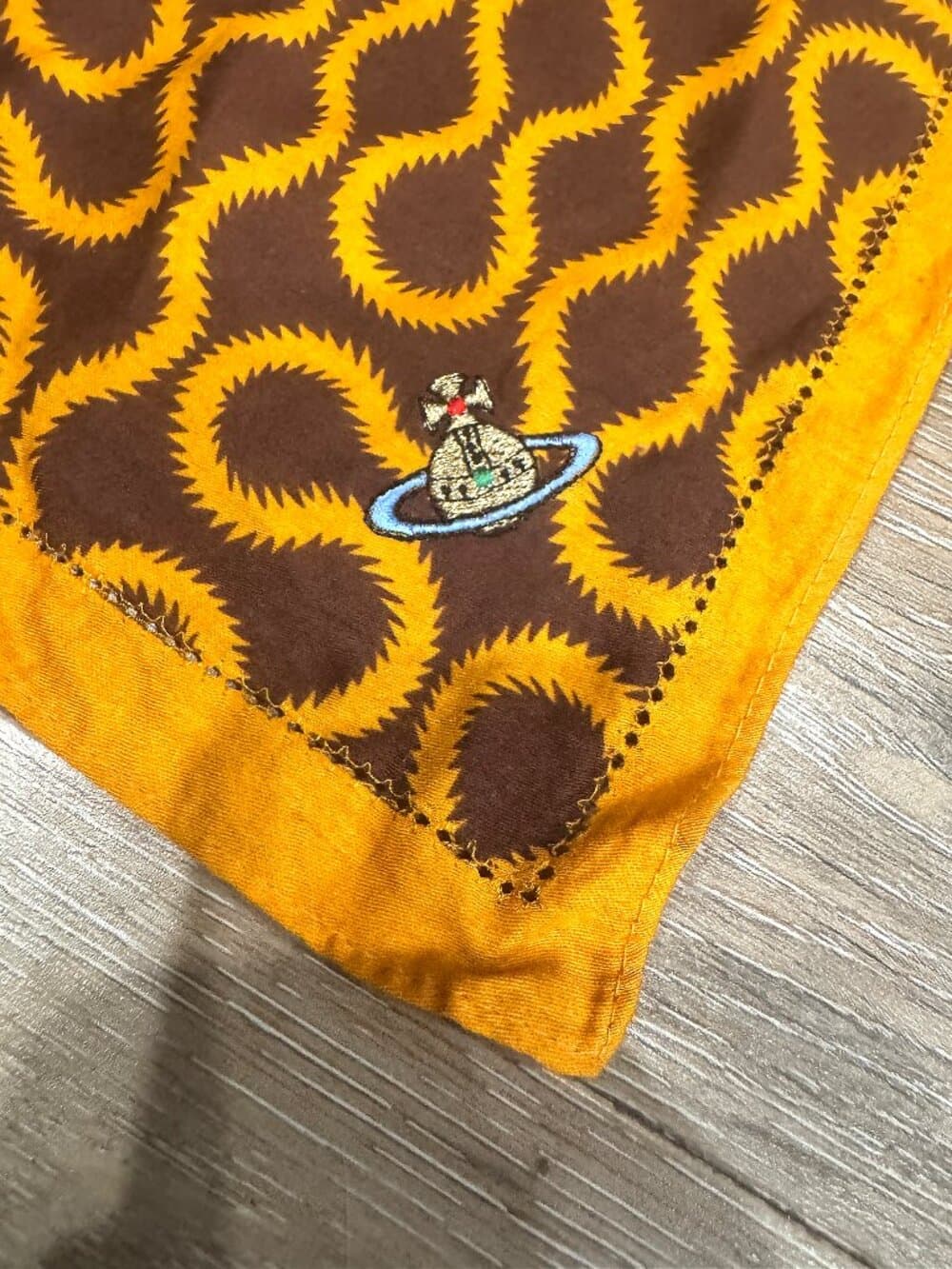 Vivienne Westwood Squiggle handkerchief - Thumbnail 5