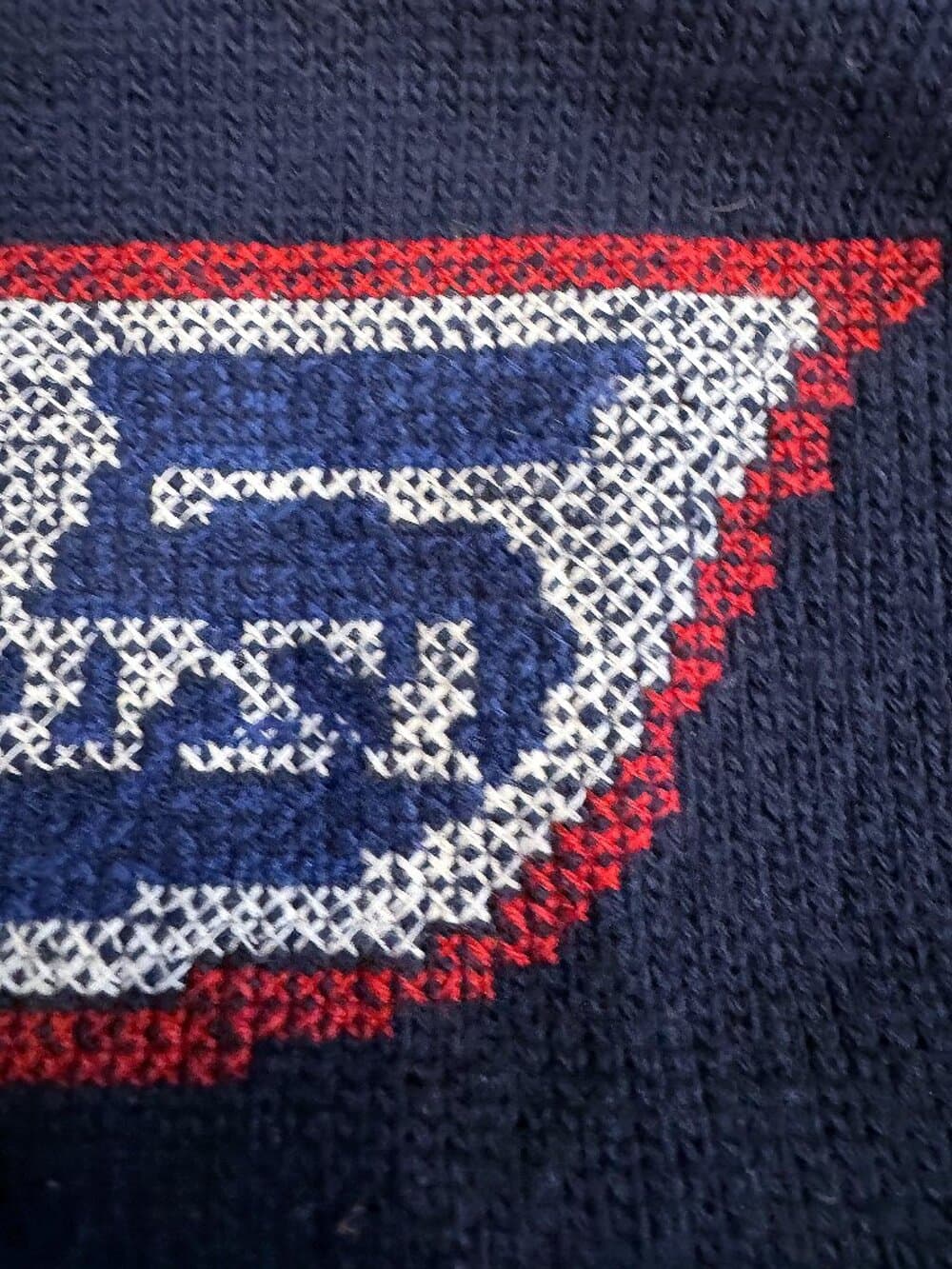 Vintage 55DSL Diesel navy blue knit sweater. Size Large - Thumbnail 2