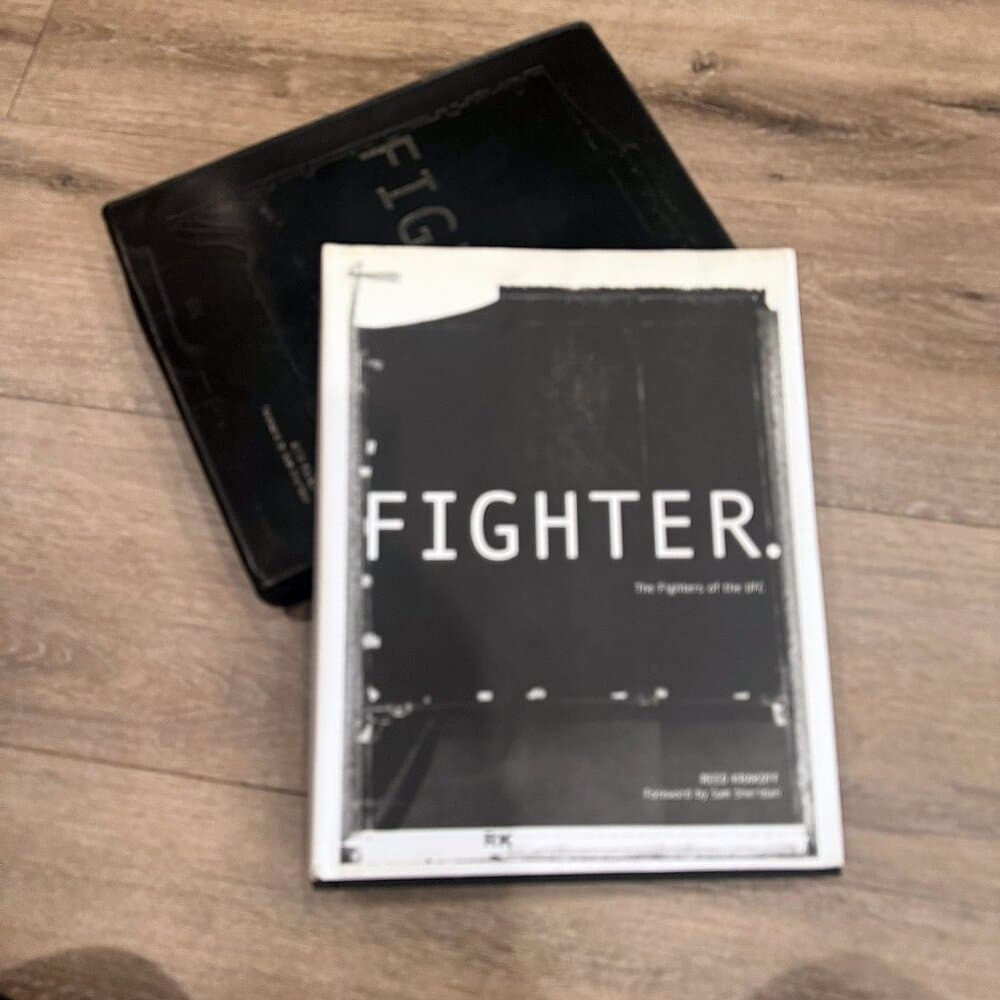 Fighter: The Fighters of the UFC - Limited edition Leather Pouch - Thumbnail 9
