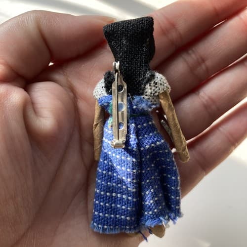 Vintage Guatemalan Worry Doll Brooch Ethnic Handmade Central American Textile - Thumbnail 3