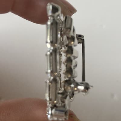 VTG Art Deco Revival Brilliant Clear Layered Rhinestone Baquette Brooch Diamond - Thumbnail 9