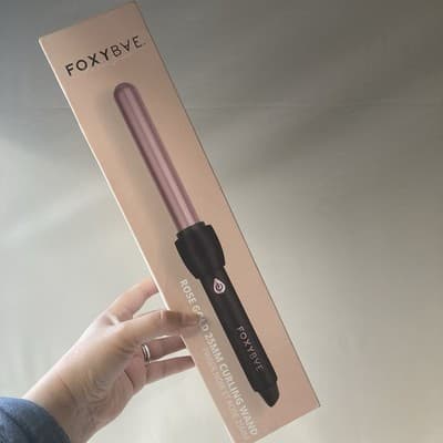 Foxybae Rose Gold 25mm Curling Wand New Boxed Curling Iron