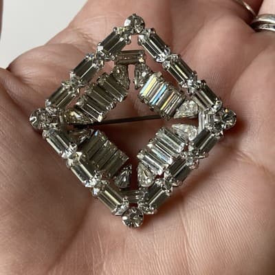 VTG Art Deco Revival Brilliant Clear Layered Rhinestone Baquette Brooch Diamond - Thumbnail 14