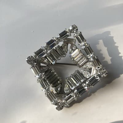 VTG Art Deco Revival Brilliant Clear Layered Rhinestone Baquette Brooch Diamond - Thumbnail 17