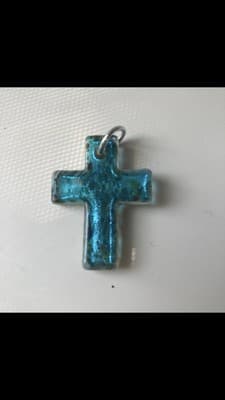 Vintage Art Glass Cross Crucifix Pendant Diochoic Glass 1.5in Catholic Religious - Thumbnail 5