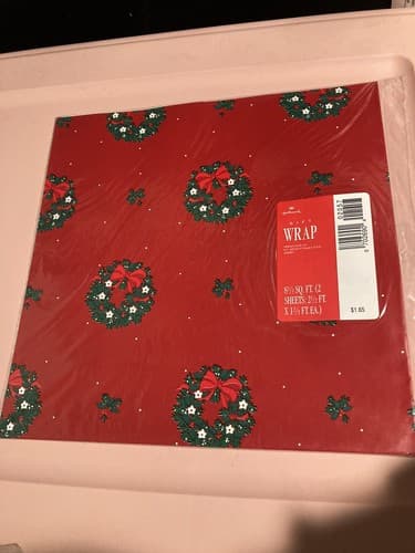 Vintage Christmas NOS Hallmark Christmas Gift Wrap 8 1/3rd Sq.Ft 2 sheets Sealed