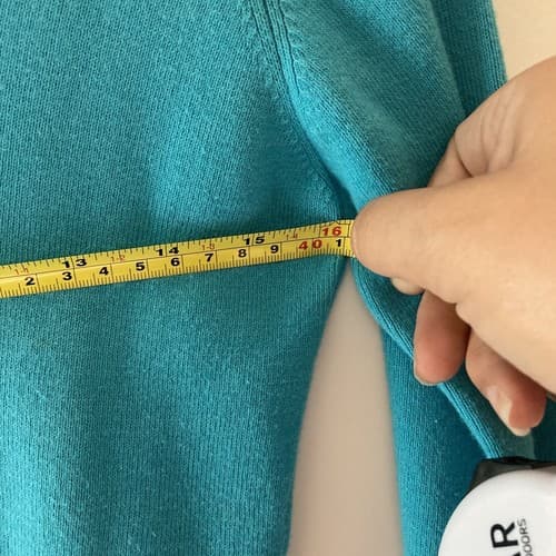 Vintage Y2K Blue Cropped Sweater Pullover Top Womens Medium Sawtooth Neckline - Thumbnail 2
