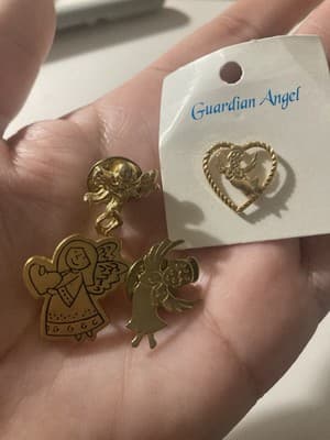 Vintage Gold-tone Guardian Angel Pin Assorted Cherubs Angels Catholic Lot Of 4 - Thumbnail 9