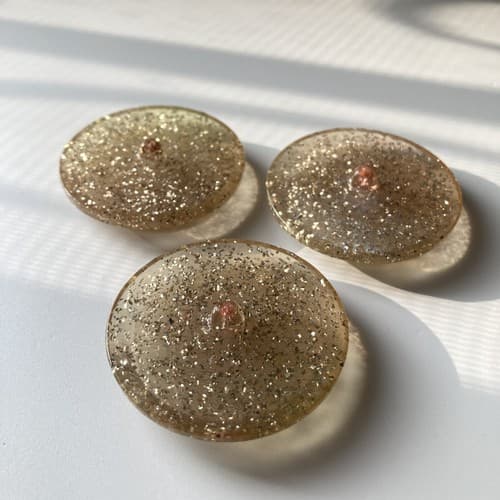 Vintage Lucite Gold Glitter Disk Buttons 3 Pieces Large 2 Inch MCM Collectible - Thumbnail 8